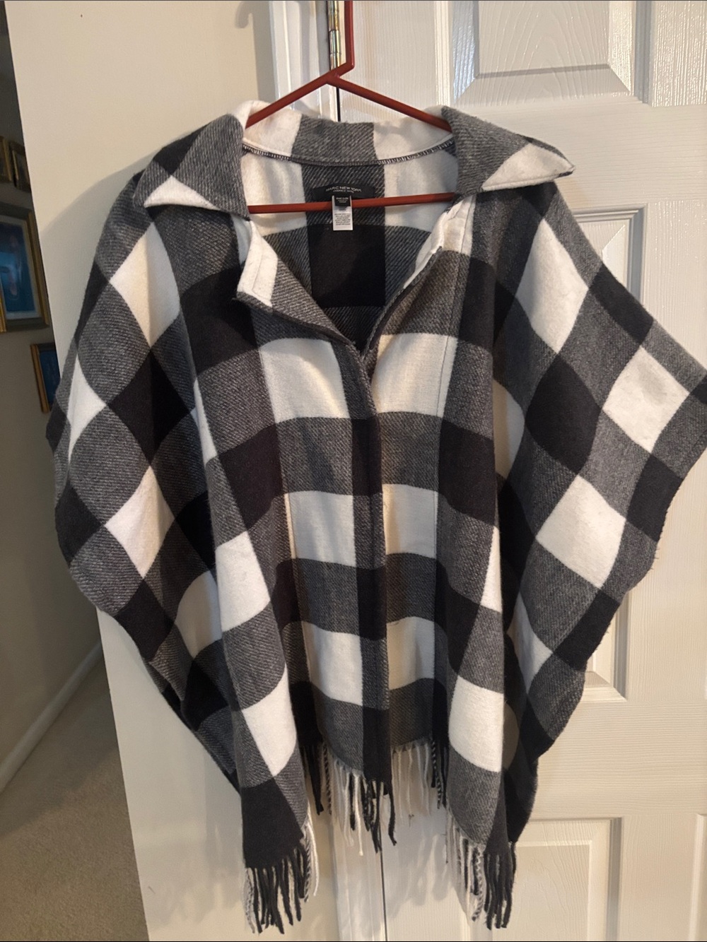 Marc New York Black and White Buffalo Check Poncho